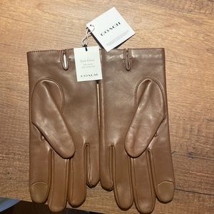 NWT COACH GLOVES leather brown teach gloves